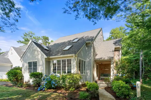 80 Gold Leaf Lane #UNIT 80, Mashpee, MA 02649