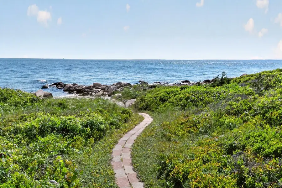 7 Gull Lane, Cataumet, MA 02534 - #2