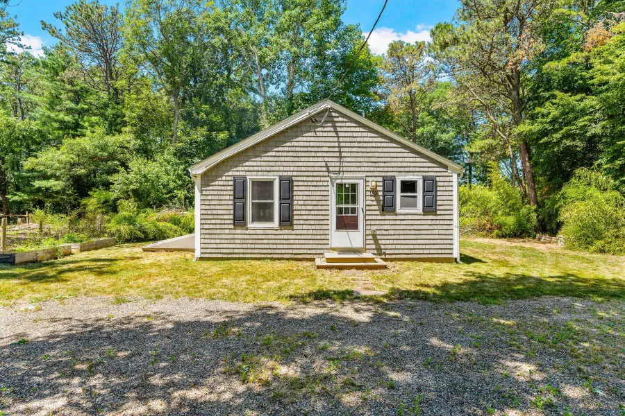 153 Dunns Pond Road, Hyannis, MA 02601 - #2