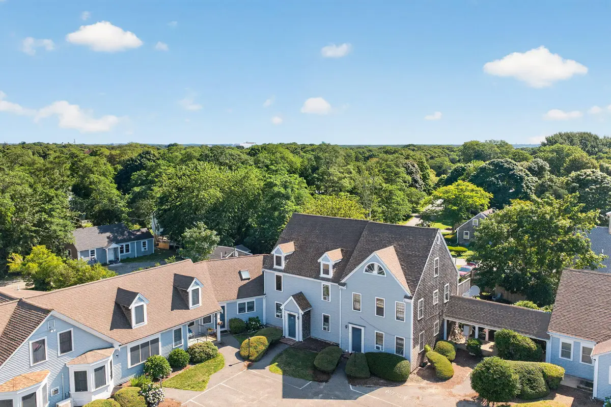316 Sea Street #APT I, Hyannis, MA 02601 - #1