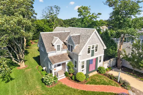 15 Shattuck Place #UNIT 15, Chatham, MA 02633