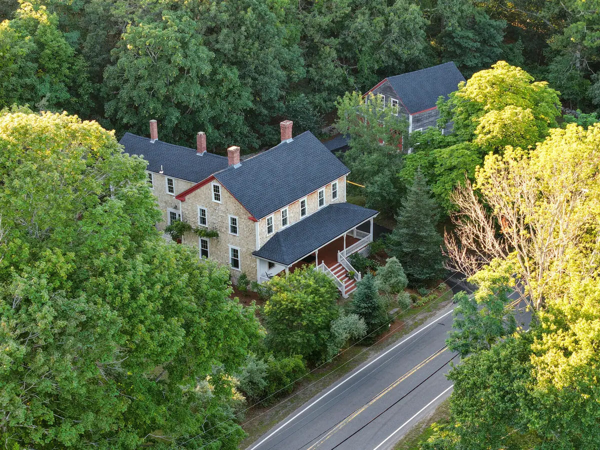 1276 County Road, Cataumet, MA 02534 - #1