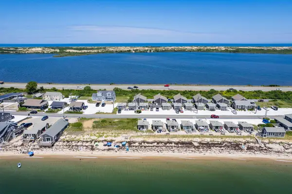 522 Shore Road #UNIT 17, North Truro, MA 02652