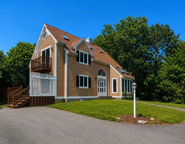 131 Whippoorwill Circle, Mashpee, MA 02649