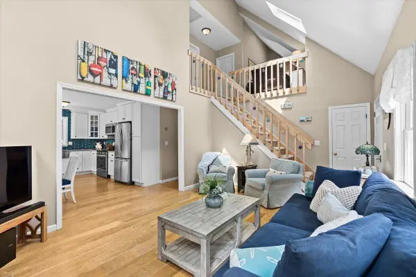 4 Selah Circle, Eastham, MA 02642