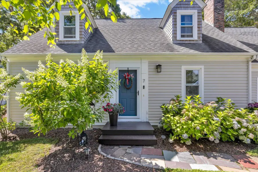 7 Fernwood Avenue, Hyannis, MA 02601 - #3