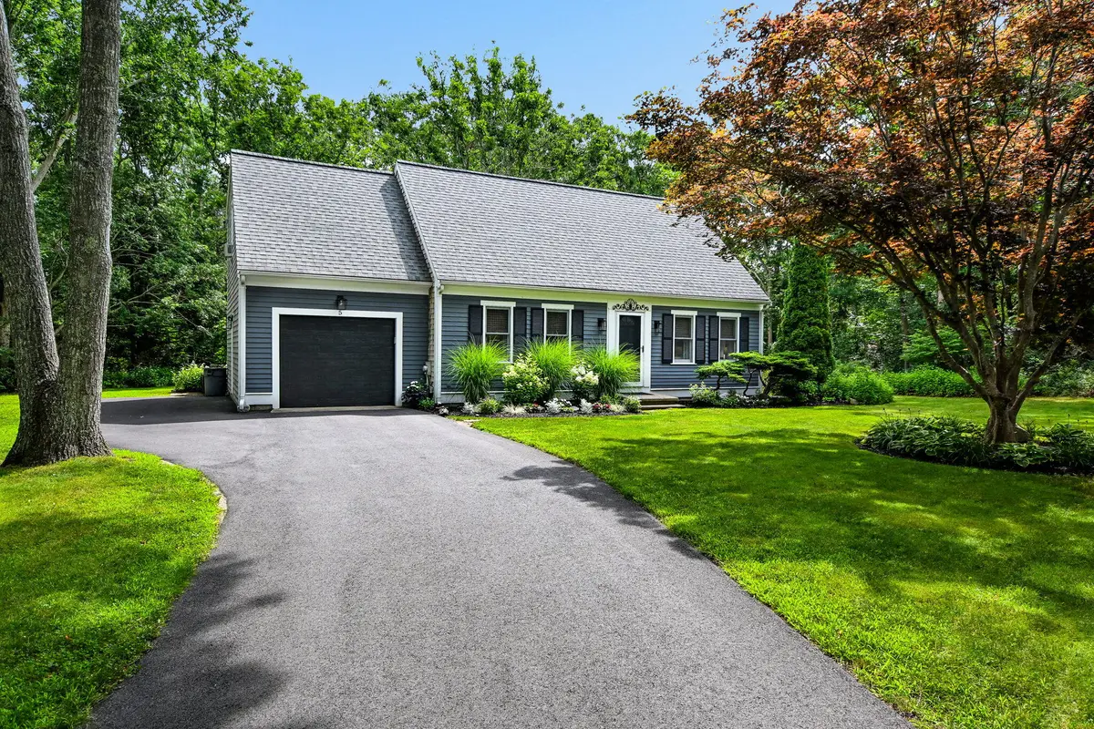 5 Windsong Road, Forestdale, MA 02644 - #1