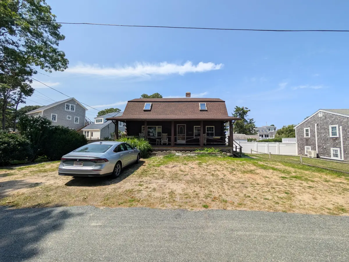 40 Daisy Hill Road, Hyannis, MA 02601 - #1