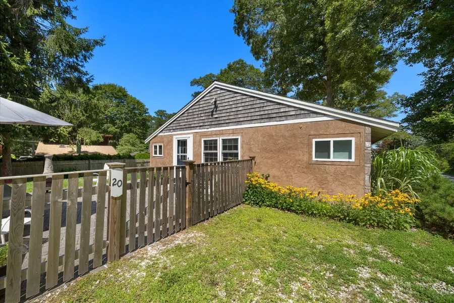 20 East Road, Mashpee, MA 02649 - #3