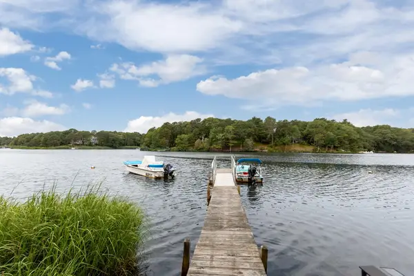 26 Quashnet Way, East Falmouth, MA 02536