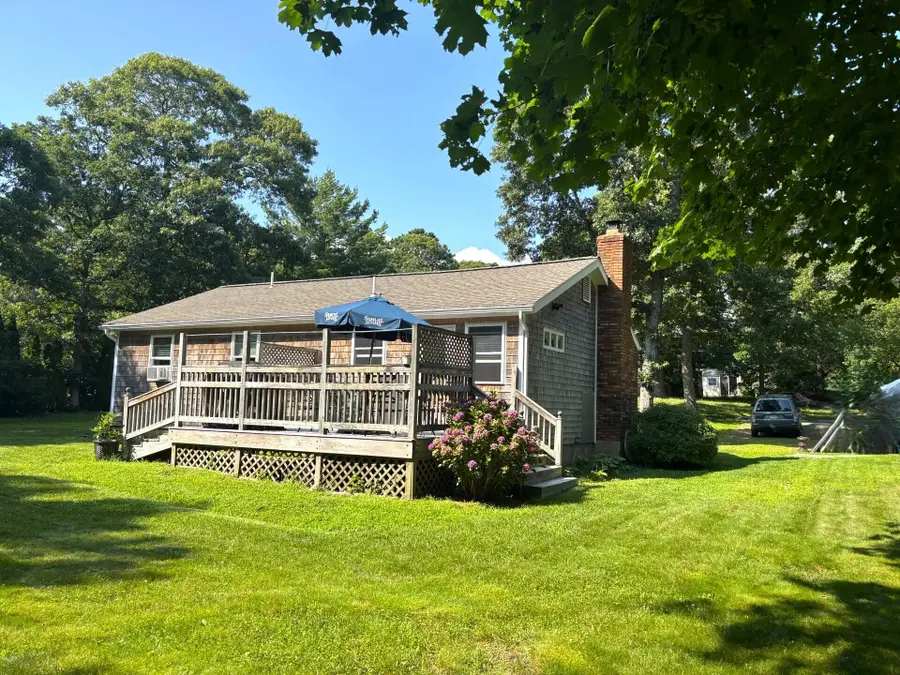 11 Stanley Street, Oak Bluffs, MA 02557 - #2