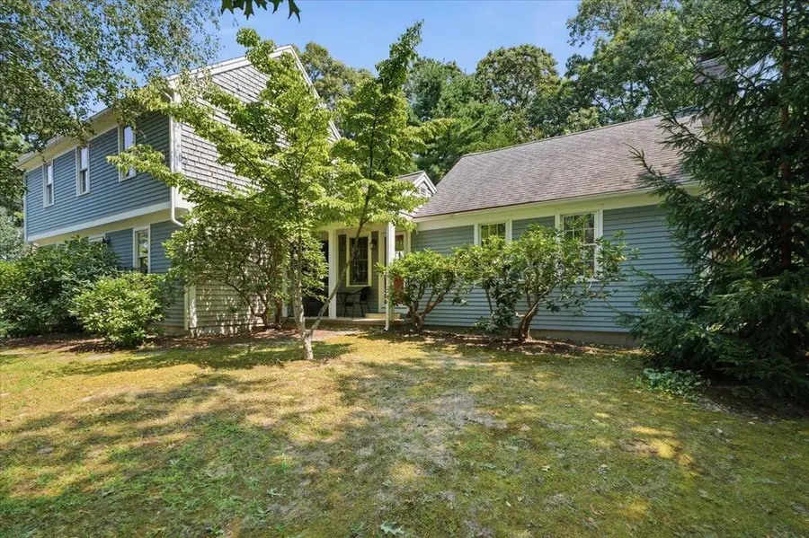 98 S Bray Farm Road, Yarmouth Port, MA 02675 - #2