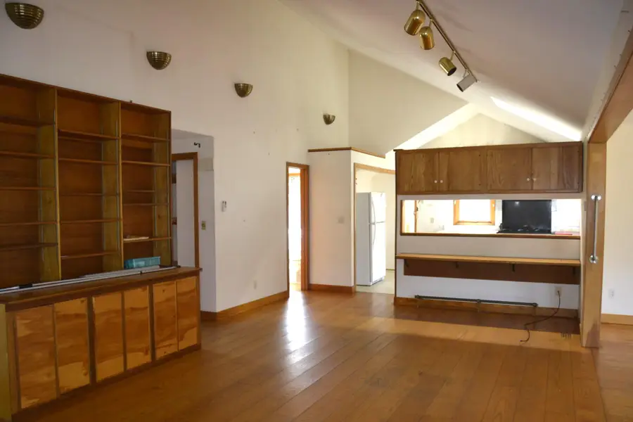 29 Scotchmans Lane, West Tisbury, MA 02575 - #3