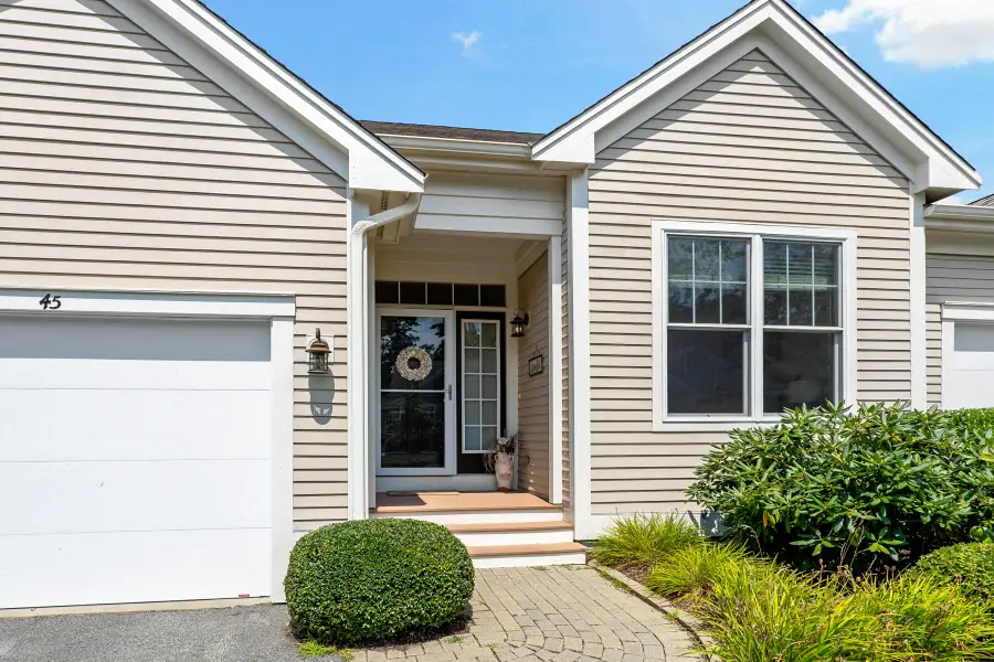45 Grey Hawk Drive, Mashpee, MA 02649 - #2