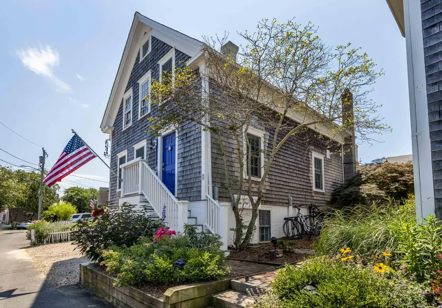 8 Atlantic Avenue #UNIT A, Provincetown, MA 02657 - #2
