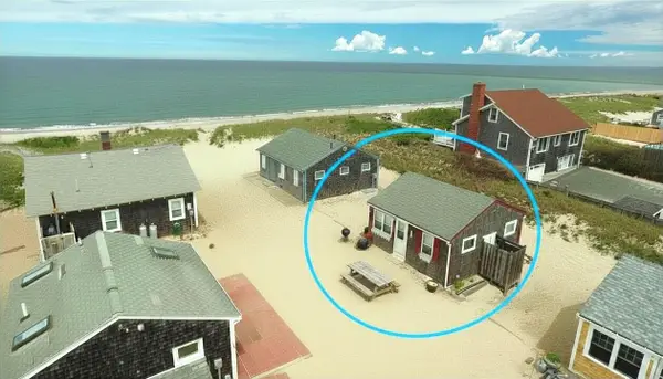 195 N Shore Boulevard #UNIT J, Sandwich, MA 02537