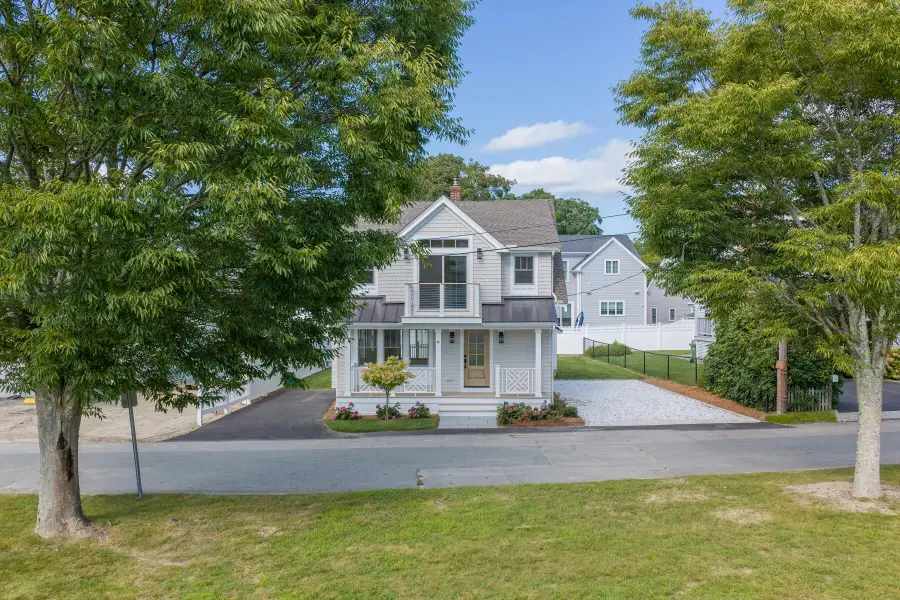 10 Vesper Avenue, Falmouth, MA 02540 - #2