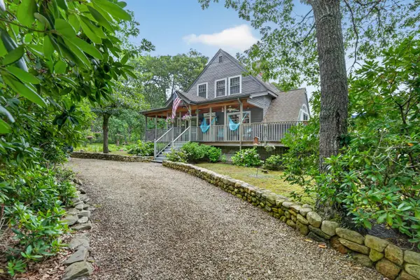 9 Codman Spring Road, Edgartown, MA 02539
