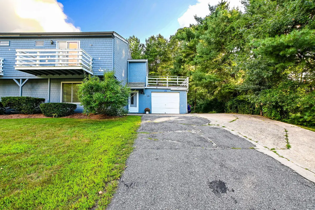 29 Surrey Lane, Bourne, MA 02532 - #1