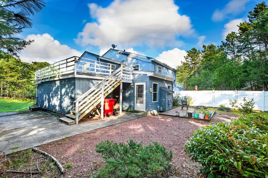 29 Surrey Lane, Bourne, MA 02532 - #3