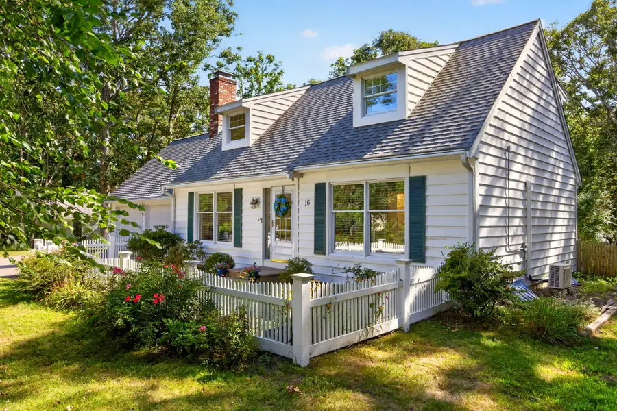 16 Holly Ridge Drive, Sandwich, MA 02563 - #2