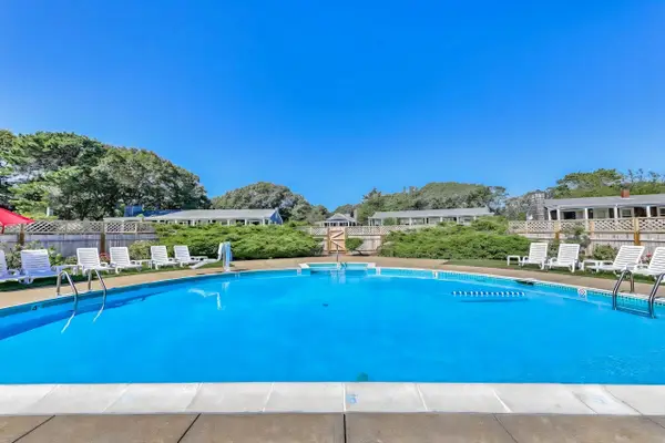 27 Island Inn Road #UNIT 9C, Oak Bluffs, MA 02557