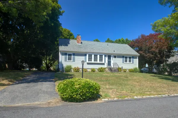 28 Cyprus Road, South Dennis, MA 02660