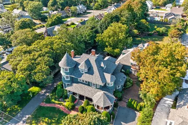 528 Main Street #2 & 3, Harwich Port, MA 02646