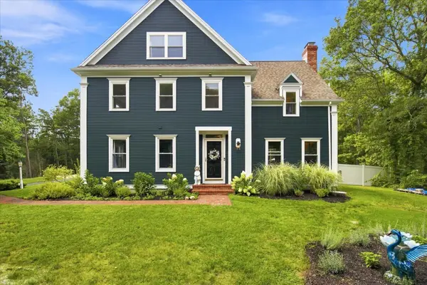 31 Quaker Village Lane, East Sandwich, MA 02537