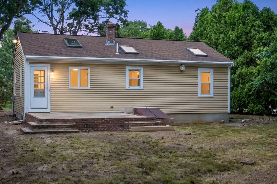 123 Elain Avenue, Teaticket, MA 02536 - #3