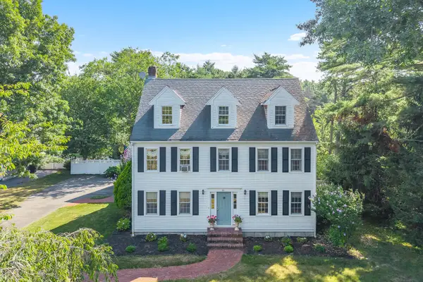 30 Fairview Lane, Plymouth, MA 02360