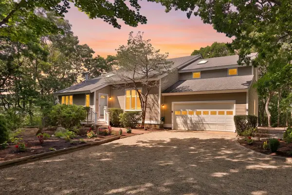 22 & 23 Samoset Road, Mashpee, MA 02649