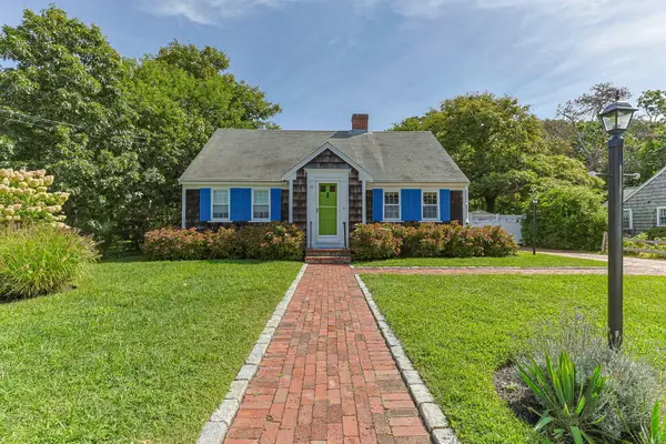 93 Grey Neck Road, West Harwich, MA 02671