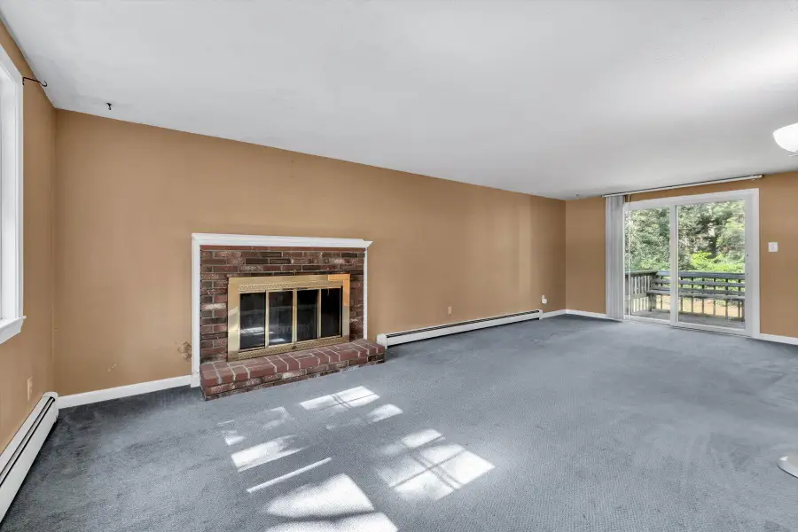18 Fordham Road, East Falmouth, MA 02536 - #3
