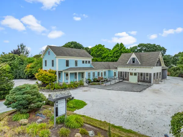 1012 Rt. 28, Harwich, MA 02645