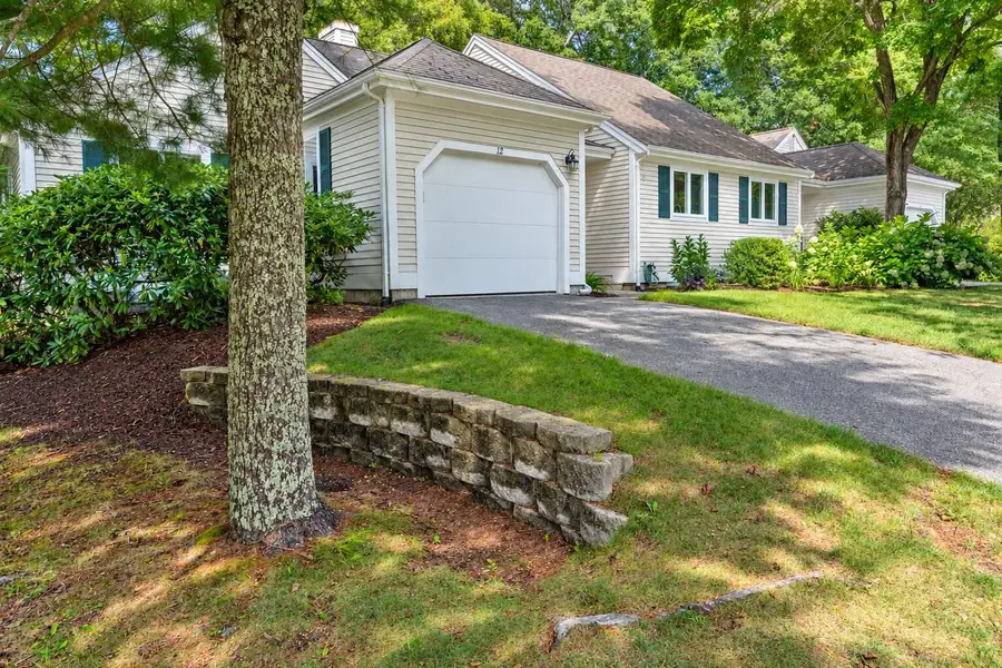 12 Pga Lane, Mashpee, MA 02649 - #2