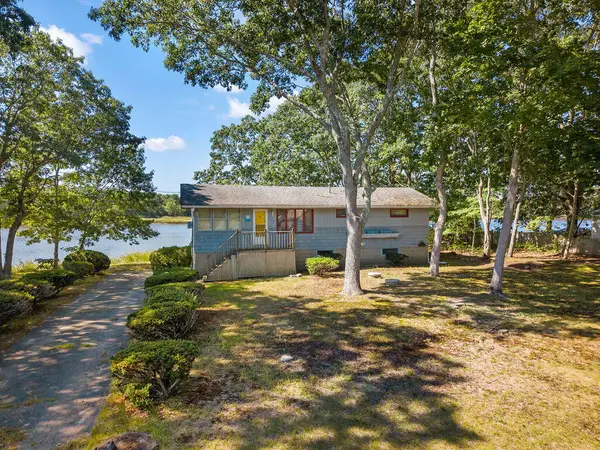 6 Sandpiper Terrace, Wareham, MA 02571