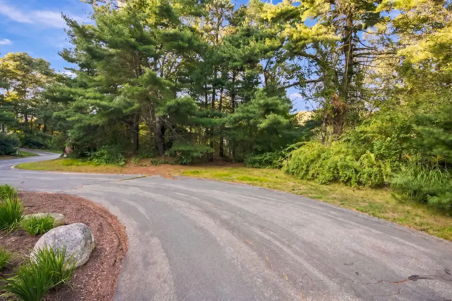 4 Haleys Way, Forestdale, MA 02644 - #2