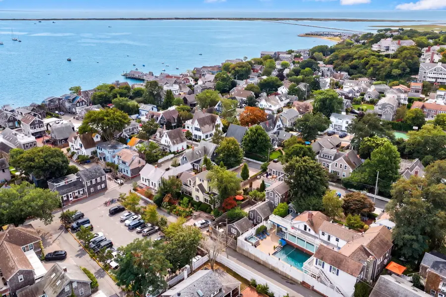 15 Cottage Street #Unit 3, Provincetown, MA 02657 - #3
