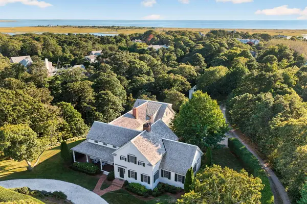 22 Moonpenny Lane, Chatham, MA 02633
