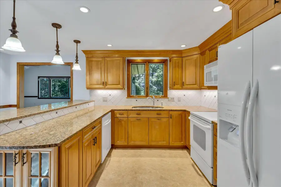 94 Stratford Lane, Yarmouth Port, MA 02675 - #3