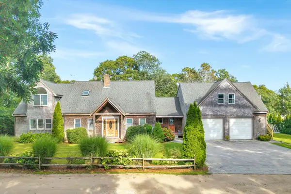 68 Front Street, Oak Bluffs, MA 02557