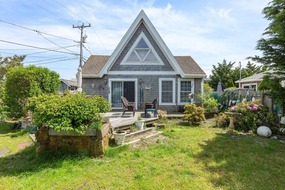 897 Commercial Street, Provincetown, MA 02657 - #1