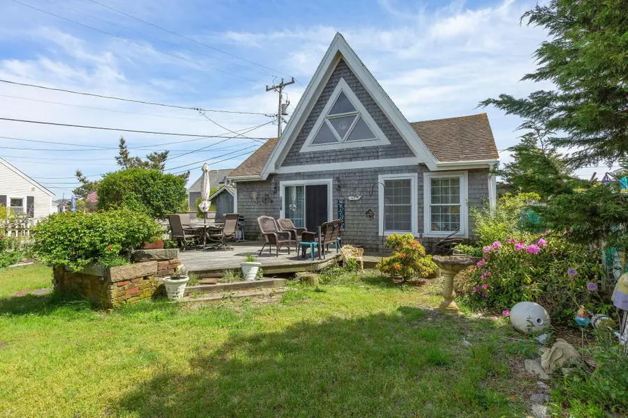 897 Commercial Street, Provincetown, MA 02657 - #2