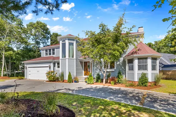 65 Rivers Edge Road, East Falmouth, MA 02536