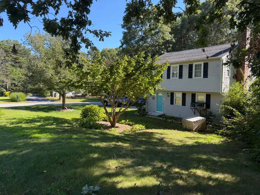 39 Warwick Way, Mashpee, MA 02649 - #2