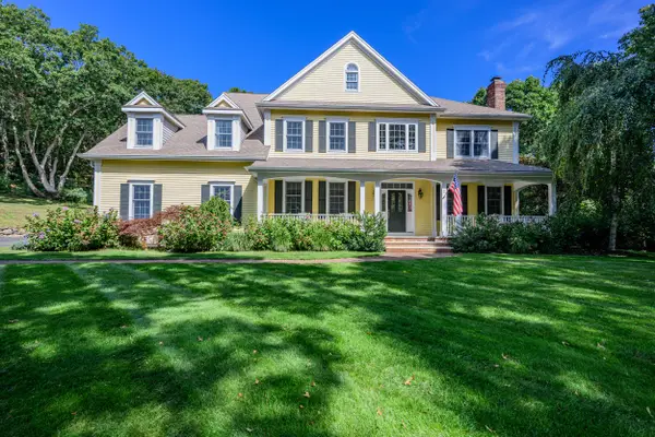 2 Jillson Way, East Sandwich, MA 02537