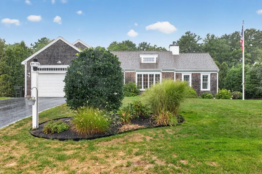 276 Pheasant Hill Circle, Cotuit, MA 02635 - #2