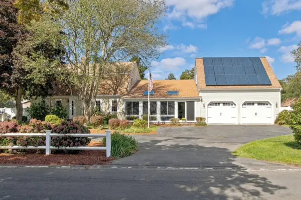 34 Gorham Road, Harwich Port, MA 02646