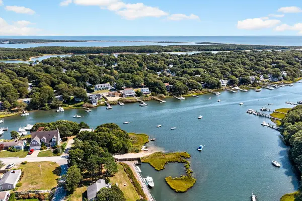 39 Antlers Shore Drive, East Falmouth, MA 02536